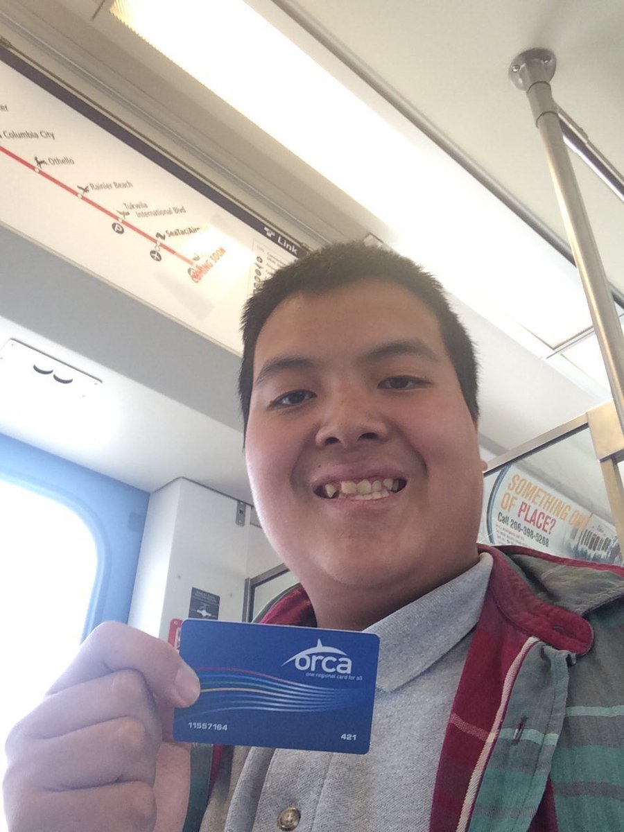 Selfie with the OG ORCA card back in 2016 🥹🚈