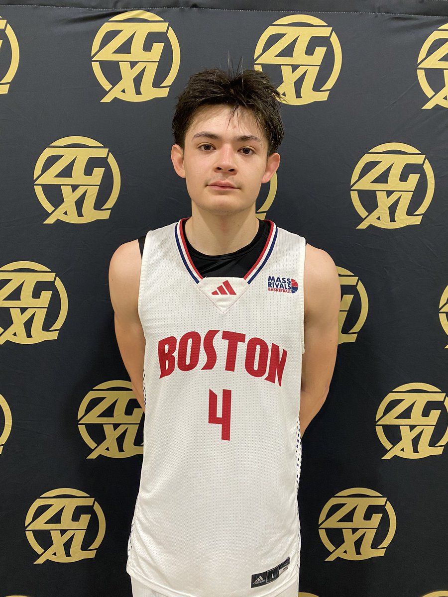 Strong performance from <a href="/NMHBoysHoops/">Northfield Mount Hermon Boys Basketball</a> &amp; @RivalsElite 2025 Kyle Benjamin in a ELAM ending here <a href="/ZeroGravityXL/">ZGXL</a> 

Benjamin made a bunch of tough shots around the basket using his length and ability to get downhill quickly. Impacted the game defensively as well.

<a href="/NERRHoops/">New England Recruiting Report NERRHoops</a> #ZGBB