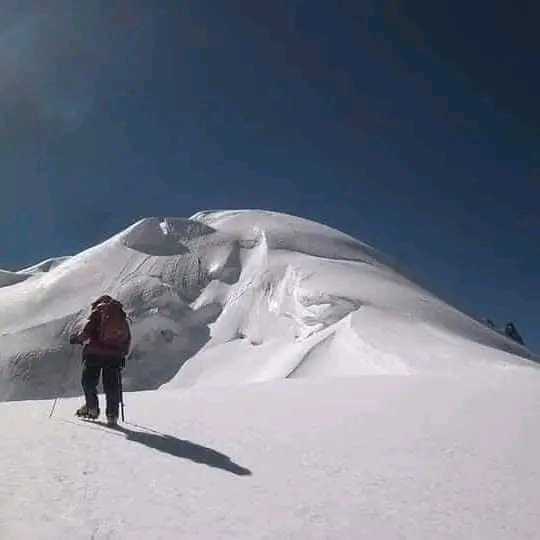 Experience the thrill of climbing in the Karakoram region with our Khosar Gang Peak expedition! 🏔️ At 6,040 meters, it's the perfect challenge for both novice and experienced climbers.  #KhosarGang #MountainClimbing #AdventureTravel #amici23 #skarduexpedition #adventurelover 1/3