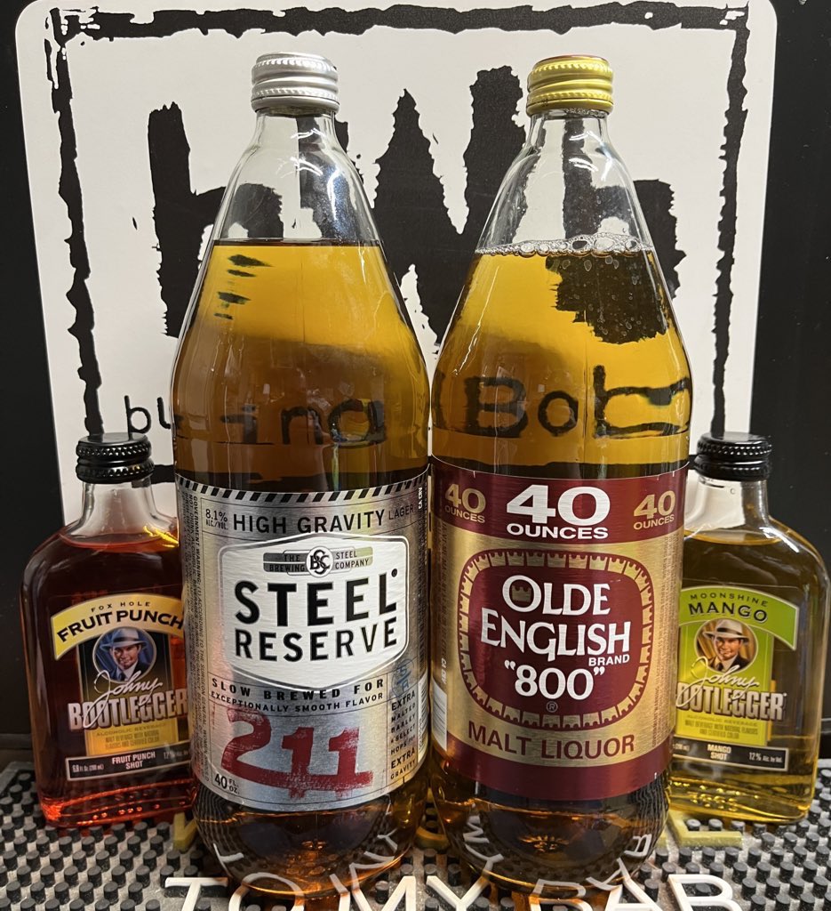 Glass Olde English 800 and Steel Reserve 40’s are BACK with a Johny Bootlegger Double Feature! Praise the glass malt liquor gods! Cracking the 40oz open LIVE on Bumming with Bobcat!🍻 Listen: player.captivate.fm/episode/726a21… Watch: youtube.com/live/4UTb3dW2H… #Podcast #Podnation #NFLdraft