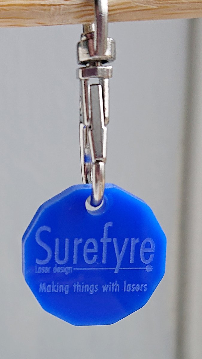 Give customers a distinctive branded gift with their orders like a Trolley Token. When we create these for you you get the token and the keyring clasp. DM for more info or get in touch via our website at surefyre.com. Many colours available #sbs #mhhsbd #branding