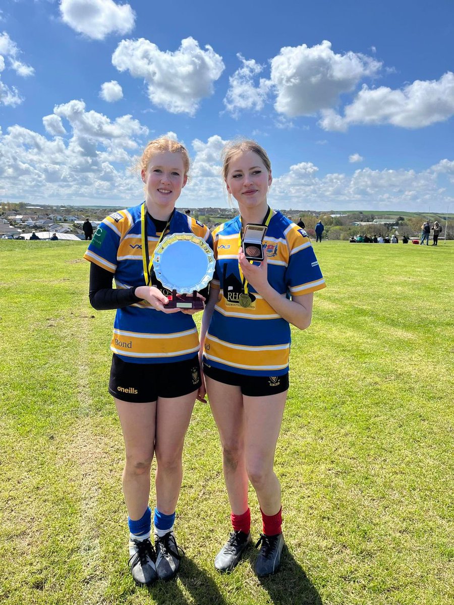 Redruth Truro cluster. Under 16 girls joint plate winners gaming ending 34-34 Player of the match Sophia frost Redruth captain 🔴