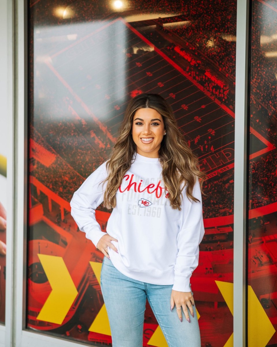 Closing out this year’s #NFLDraft with a closet staple! Get your hands on our exclusive @chiefs MSX by Michael Strahan™ gear at the @kcchiefsproshop 📸: @littlefixations