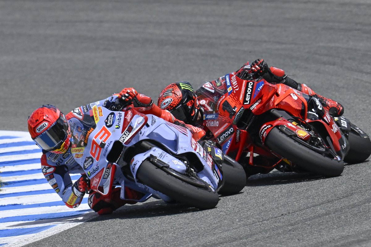 MotoGP tweet picture