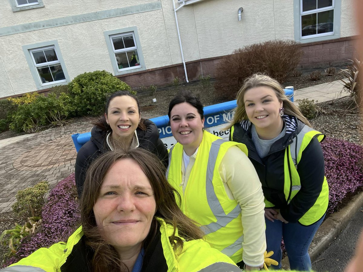 Over the last few weeks, we have had a couple of amazing groups of people helping Tracy in the garden and we have to say a big thank you to them... 💜Royal Bank of Scotland International 💜Nedbank Private Wealth Isle of Man What a great day they all had and help was appreciated!