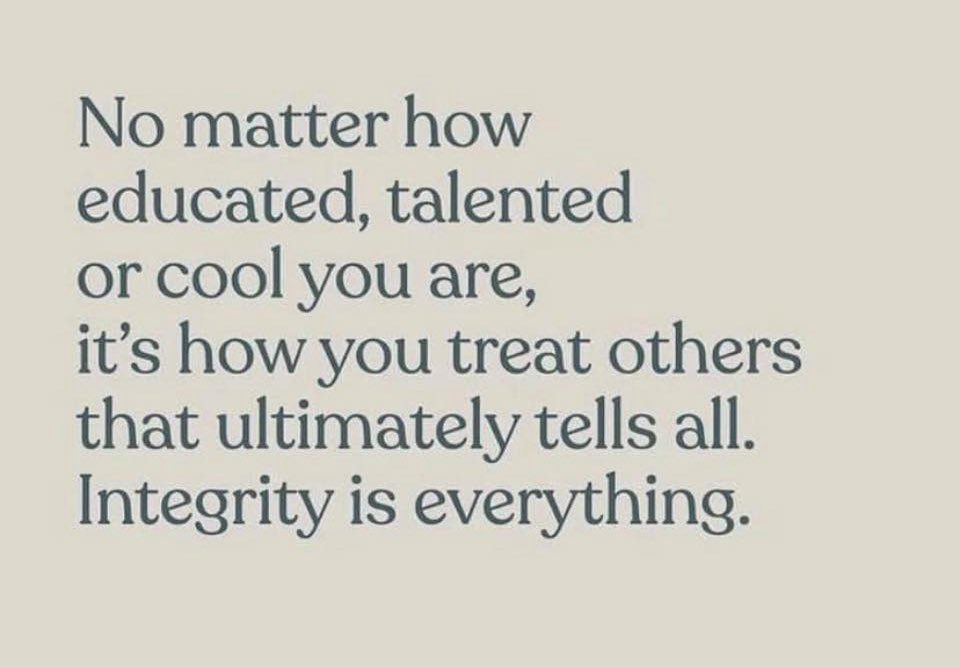 Integrity above all else ❤️📖🖤
#integrity #BeTheGood #author #fiction #read #fictionbooks #romancenovels #shapeshifters #vampires #amwriting #novels #writer #urbanfantasy #paranormal #kyonajiles