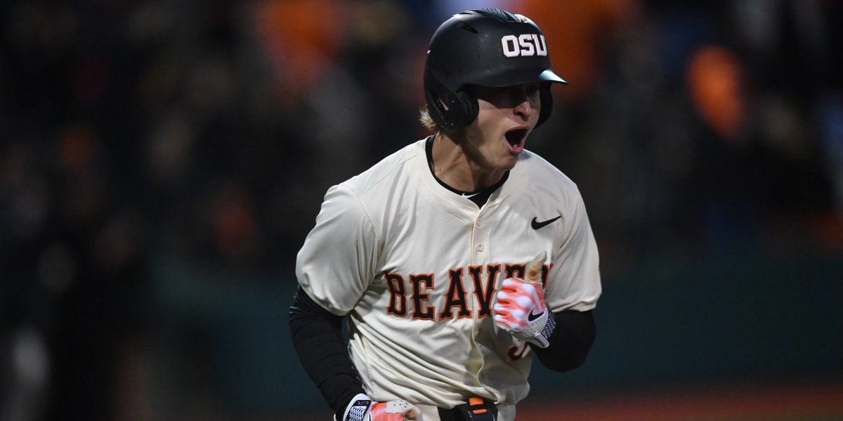 Want an in-depth look at EVERYTHING that happened out West on Saturday? Don't worry -- @Stitch_Head has you covered as usual! READ: d1baseball.com/at-the-ballpar…