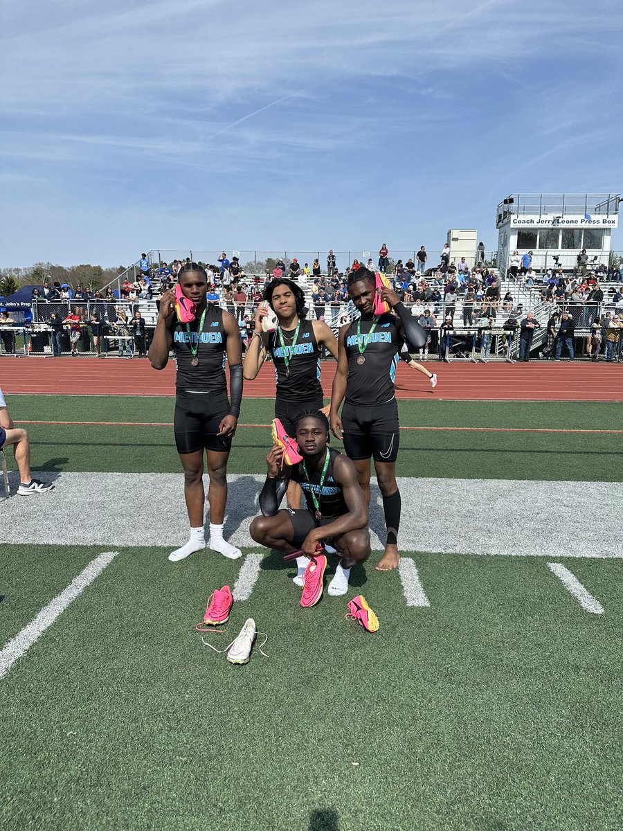 Methuen Track (@mhsrangertrack) on Twitter photo 🚨SCHOOL RECORD UPDATE🚨
Congratulations to the boys 4x200 team of Joshua Kwakye, Ibrahima Ba, Mekhi Lumsden, and Juan Polanco who broke the school record running a time of 1:29.78 and placing 4th at Division 1 state relays <a href="/methuensports/">Methuen High School Athletics</a> <a href="/MPS_MethuenHigh/">Methuen High School</a> <a href="/DWillisET/">David Willis</a> 🚨SCHOOL RECORD UPDATE🚨
Congratulations to the boys 4x200 team of Joshua Kwakye, Ibrahima Ba, Mekhi Lumsden, and Juan Polanco who broke the school record running a time of 1:29.78 and placing 4th at Division 1 state relays <a href="/methuensports/">Methuen High School Athletics</a> <a href="/MPS_MethuenHigh/">Methuen High School</a> <a href="/DWillisET/">David Willis</a>