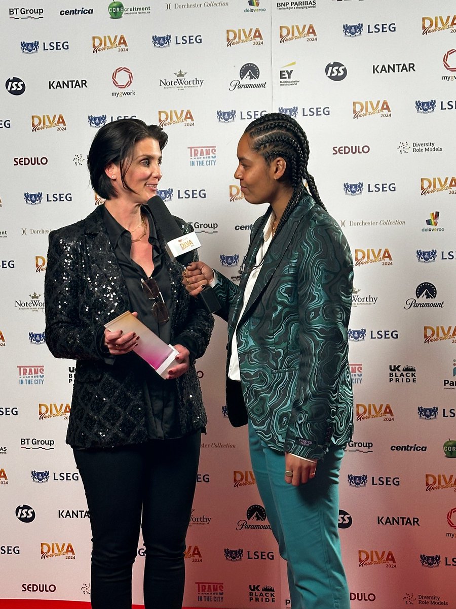 I always love chatting to @heatherpeace , but when she dedicated this award to her wife @DIVAmagazine 30th bday I almost burst into tears. Such a humble down to earth human being. Congratulations #lesbianvisibilityweek #unifiednotuniform