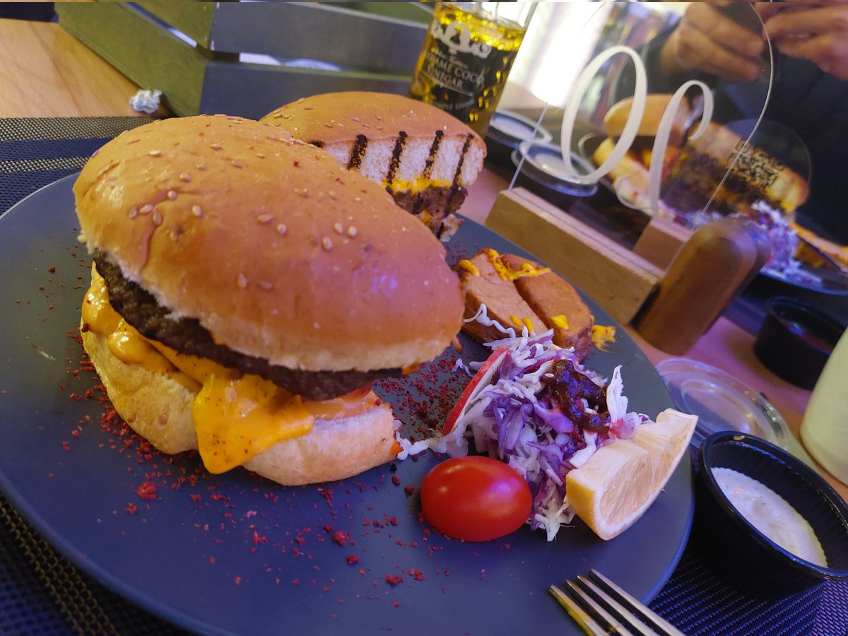 mohammadalinft2's tweet image. Yummy😋