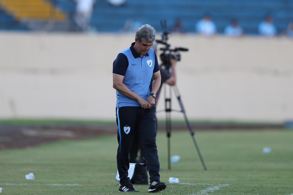 ribeiros_rafael's tweet photo. 📸 REGISTROS DO 1º TEMPO
⠀
Confira algumas fotos de até aqui LEC 0 x 2 Ypiranga (RS), gols de Alisson Taddei e Willian Gomes, pela 2ª Rodada da Série C!
⠀
CRÉDITOS: Ricardo Chicarelli
⠀
#Londrina #LEC #Tubarão #Ypiranga #YpirangaFC #CampeonatoBrasileiro #SerieC https://t.co/sKzHq0qQ07