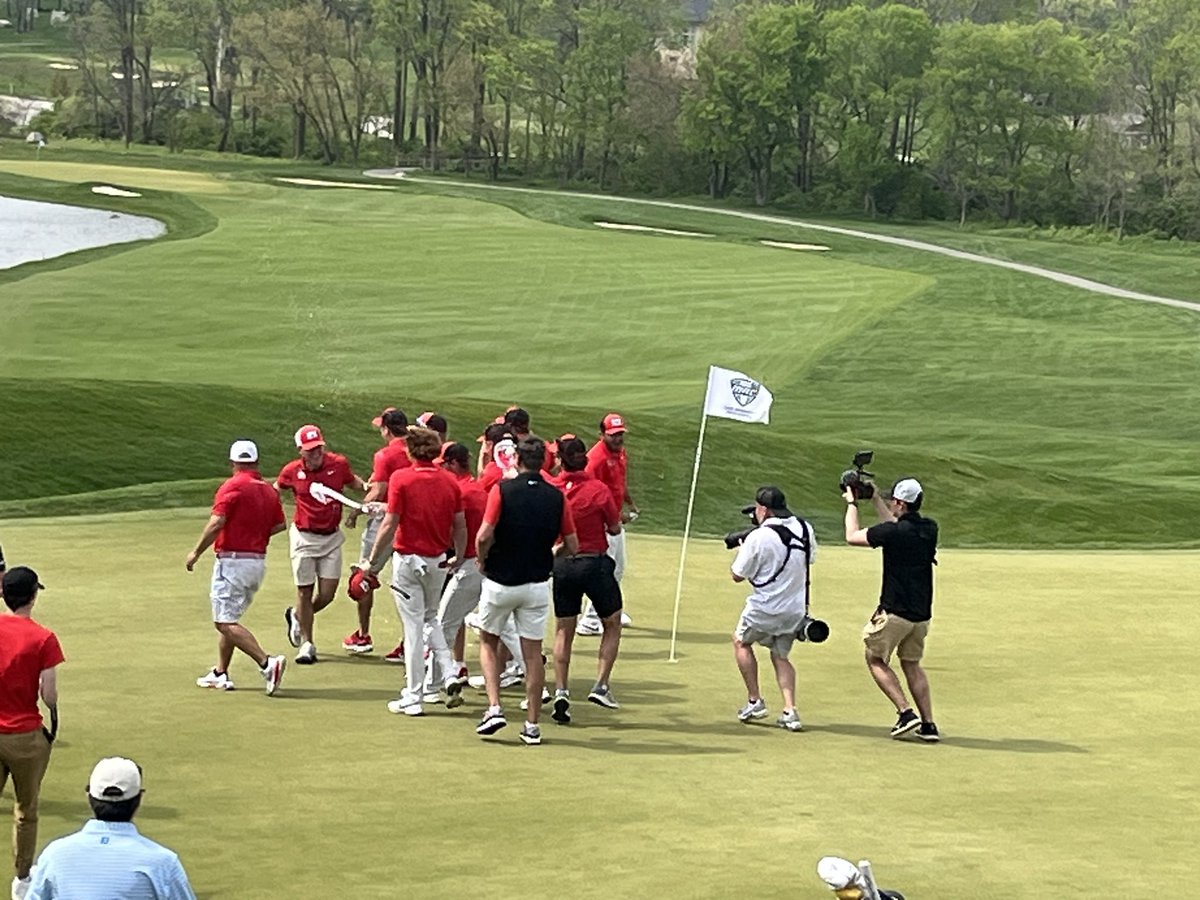 FIRED UP for @mikefleck and @BallStateMGolf on winning a @MACSports CHAMPIONSHIP! GO CARDINALS‼️🏆⛳️ #VictoryFormation
