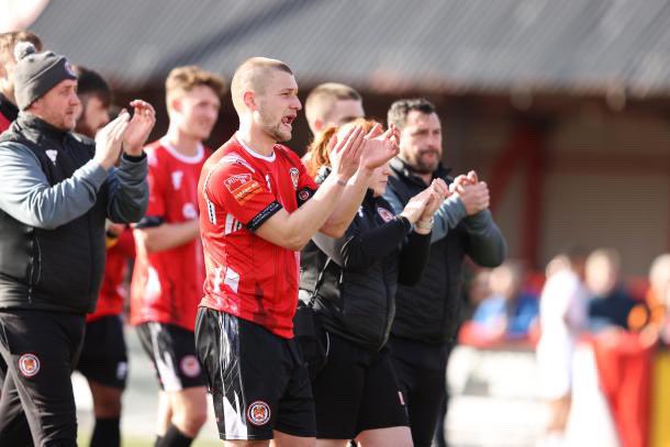 First full season back in the UK. Been a great season and unlucky to just fall short near the end. Thanks to all @hydeunited fans for the support this year! Glad we could give you all some silverware!⚽️🏆