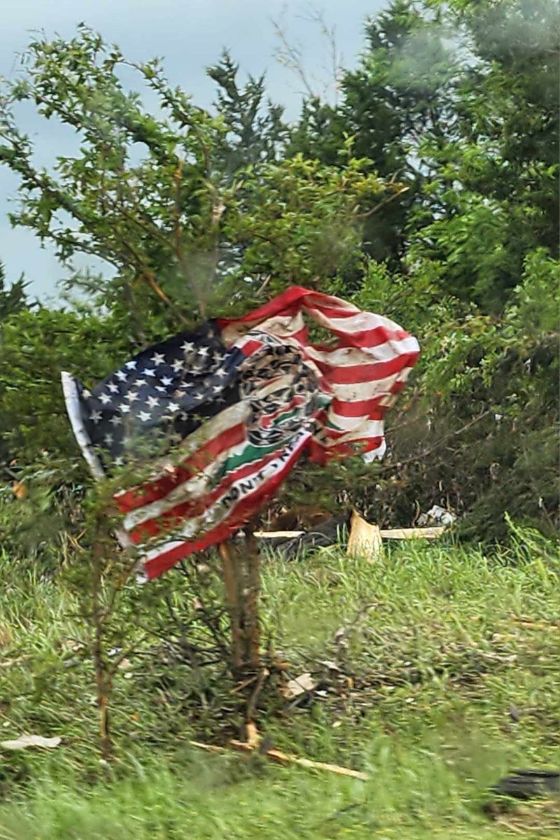 NETexasMedia's tweet image. Tornado damage in Carter County OK near Ardmore #okwx
