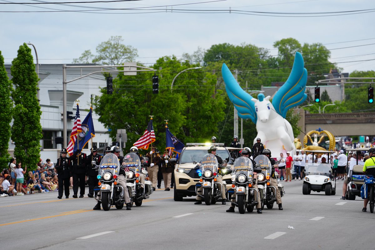 LouisvilleMayor tweet picture