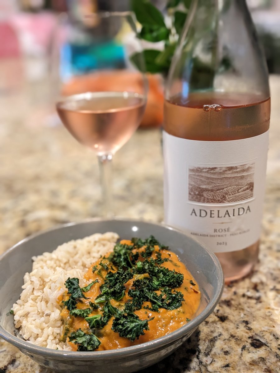 From Paso Robles with love - discover the magic of Adelaida Vineyards and their exquisite Rhone-style wines. It's time to treat yourself to a taste of luxury! See our new post.🌟🍇vino-sphere.com/2024/04/adelai… @PasoRoblesWine @ExplorWineGlass  #rhonewine #winetasting #pasorobles