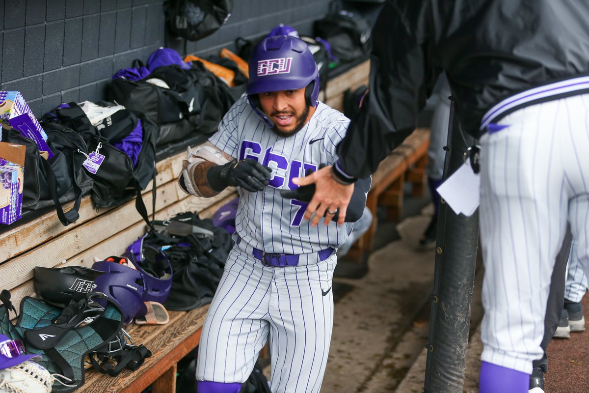 Another RBI in the ninth for good measure on a sac fly. NINE (!!) on the day for @eddypelc, tying a GCU D-I record.