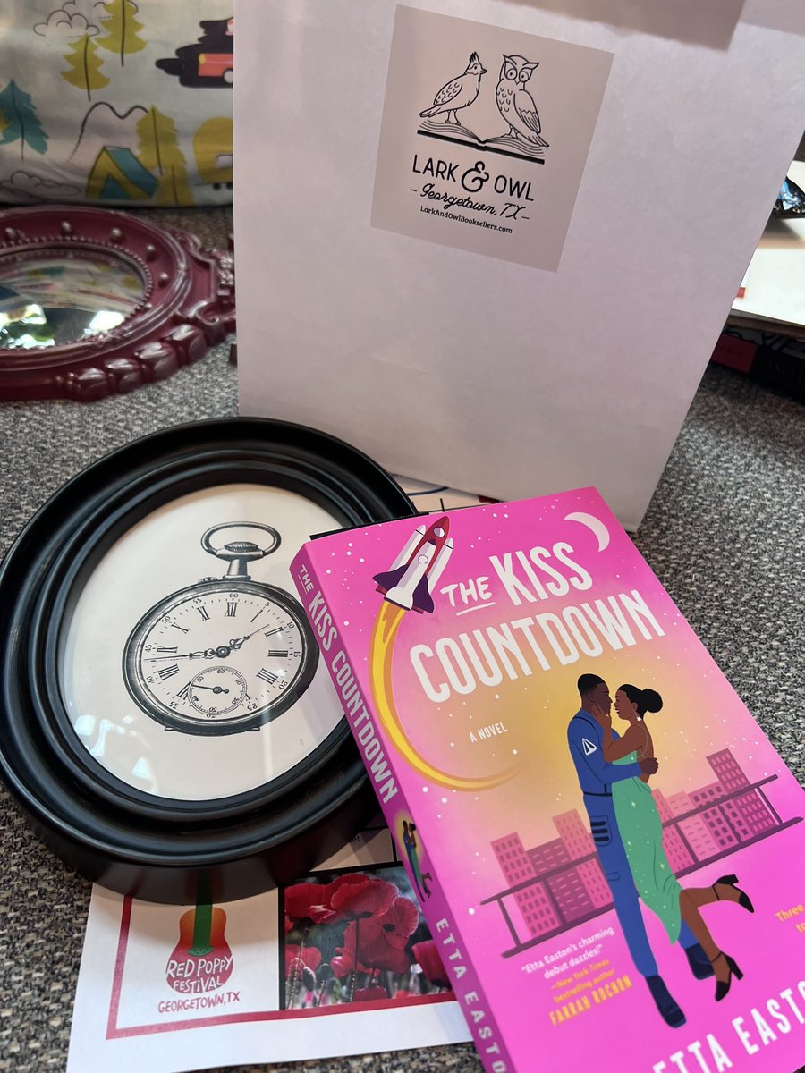 My purchases from my shopping trip go together like I planned them. <a href="/AuthorEtta/">Etta preorder THE LOVE SIMULATION</a>