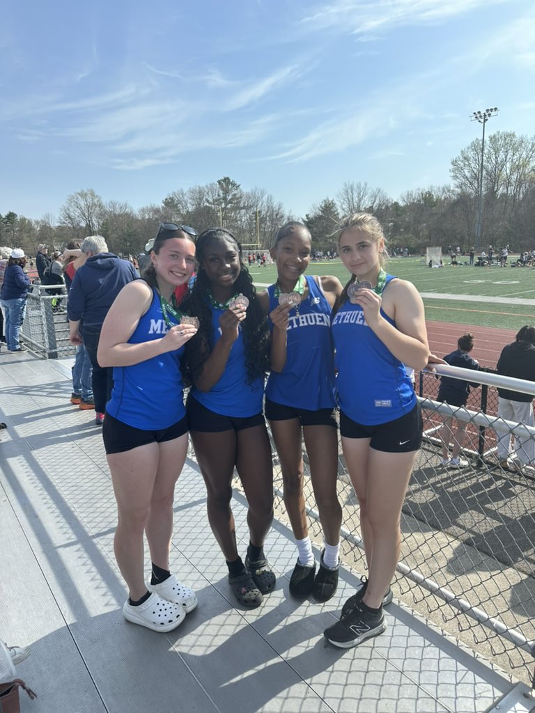 Methuen Track (@mhsrangertrack) on Twitter photo 🚨SCHOOL RECORD UPDATE🚨
Congratulations to the girls 4x200 team of Alysha Santana Sosa, Rebecca Christie, Bella Fiore and Lauren Quarm who broke the school record running 1:47.61. They placed 6th at Division 1 State Relays <a href="/methuensports/">Methuen High School Athletics</a> <a href="/MPS_MethuenHigh/">Methuen High School</a> <a href="/DWillisET/">David Willis</a> 🚨SCHOOL RECORD UPDATE🚨
Congratulations to the girls 4x200 team of Alysha Santana Sosa, Rebecca Christie, Bella Fiore and Lauren Quarm who broke the school record running 1:47.61. They placed 6th at Division 1 State Relays <a href="/methuensports/">Methuen High School Athletics</a> <a href="/MPS_MethuenHigh/">Methuen High School</a> <a href="/DWillisET/">David Willis</a>