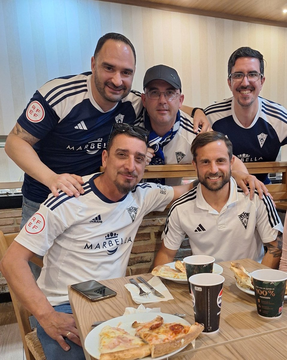 Con el MVP <a href="/Gato__7/">Gato</a>! Que grande eres!! Gracias fenómeno 🍺🤍💙