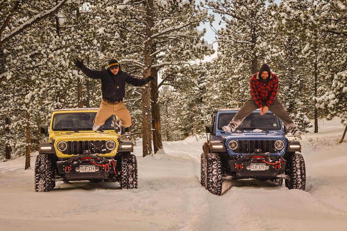 Gotta love fresh snow wheelin in Estes Park, CO

Reserve your wheels now at backbonecycles.com 🛞
#estesparkcolorado #jeeprubicon #travelcolorado #jeeprentals #jeepoffroad #visitcolorado #coloradomountains #jeeprubicons #coloradolife #explorecolorado #mountainlife #colorado