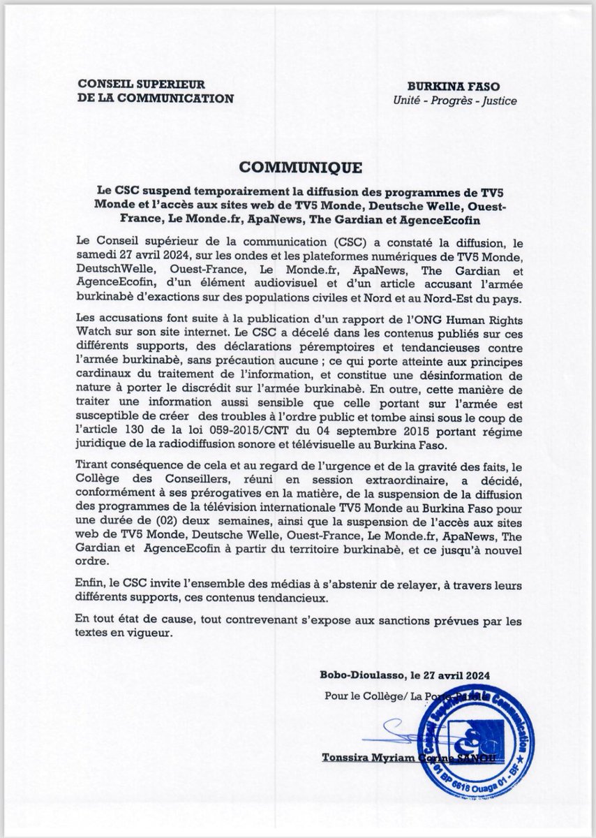 En réponse à la publication de l’enquête de @hrw sur les exactions de l’armée burkinabè (223 civils massacrés) le Conseil supérieur de la communication du #BurkinaFaso suspend les sites de @TV5MONDE @DeutscheWelle @OuestFrance @lemondefr @apa_news @guardian @agenceecofin.