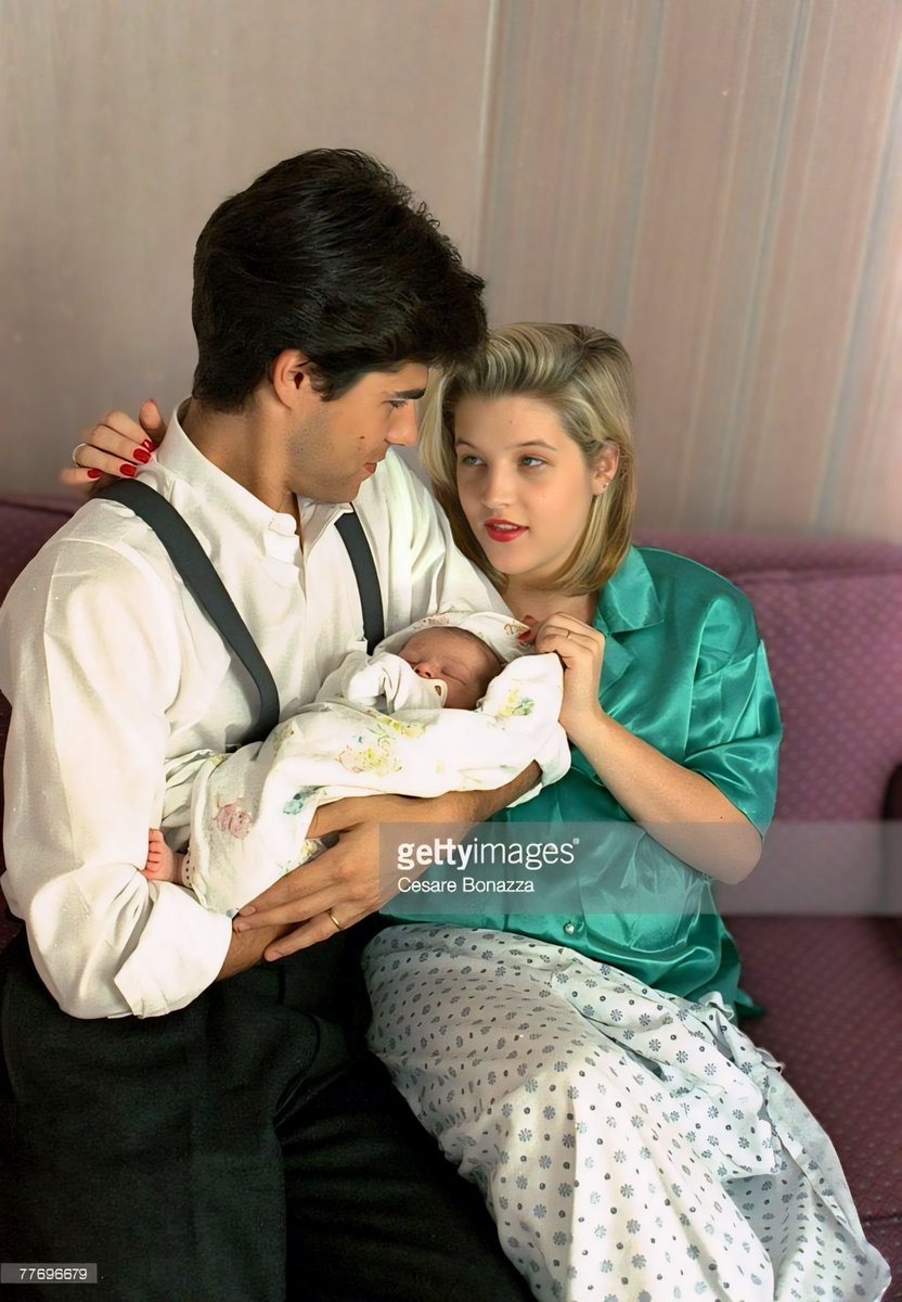 Lisa and Danny at Riley's birth, 1989

#LisaMariePresley