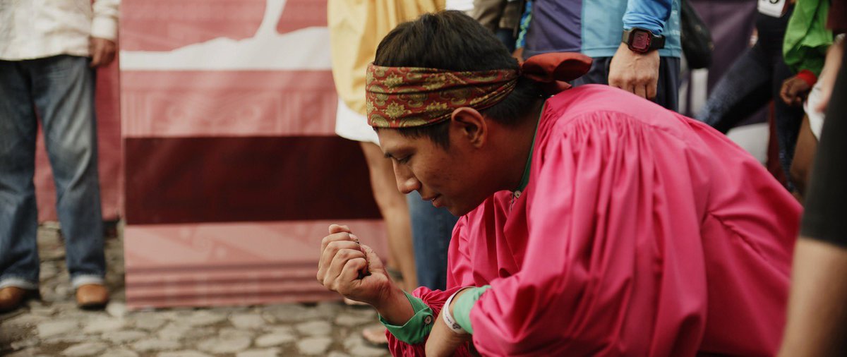 En 'Correr para Vivir' los sueños de dos chicos tarahumaras se ven complicados por el crimen organizado. Checa la reseña. elnorte.com/3dtogn