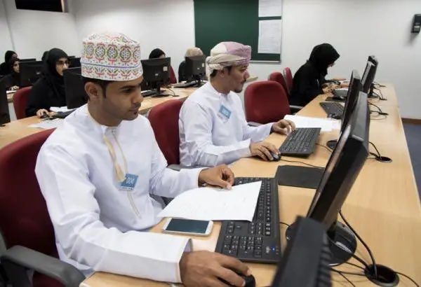UFAQ_OM's tweet photo. 🔴 نتمنى من وزارة العمل الموقرة @Labour_OMAN  دراسة فكرة #تثبيت_موظفي_ساهم_مطلب  .

•هؤلاء شباب عُمانيين وكفاءات وطنية والكثير منهم أثبتوا جدارتهم و نتمنى النظر في إمكانية تثبيتهم في وظائفهم. https://t.co/5o6kiEqyEa