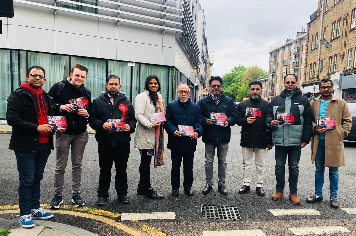 A great weekend campaigning in Whitechapel, Bethnal Green West and Weavers. Encouraging people to re-elect @SadiqKhan and @unmeshdesai.
#VoteLabour 
@CllrSirajIslam @BGandSLabour @ShahedaRahman98 @shadchowdhury2