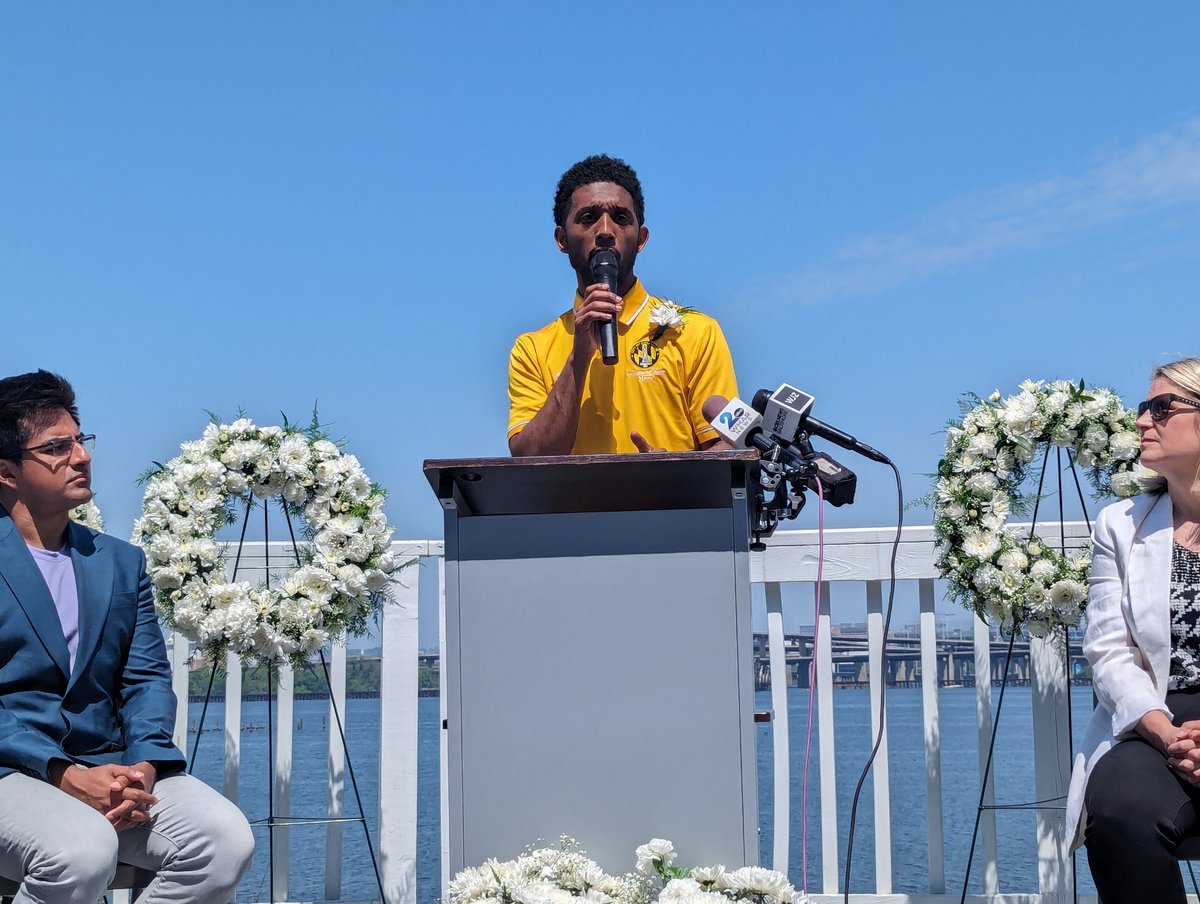 This year at Workers' Memorial Day, elected and labor leaders remember the six construction workers killed on the Key Bridge.