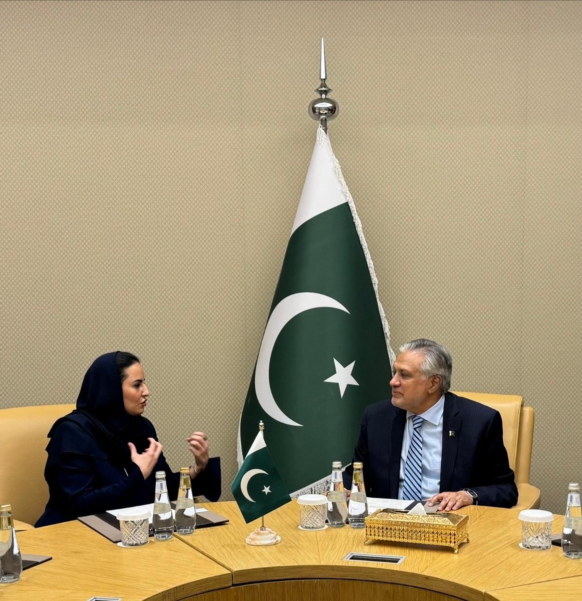 Great meeting with Pakistan Foreign Minister HE Mohammed Ishaq Dar. Pleased to share progress of Pakistan’s 🇵🇰 progress with @dcorg's DFDI initiative which is driving investment into the country for greater digital development. With 64 percent of the population below 30 years…