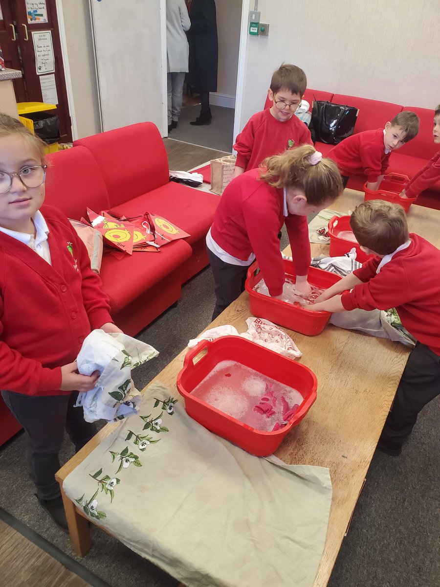 Pennington_2016's tweet photo. Well done Year 1 who hosted our Penpals coffee morning ☕️🫖 on Friday, another successful event, thankyou for the support and for all the cake donations! 😊🍩🍪🍰 #Coffee #tea #cake https://t.co/TIC1i7GRgy
