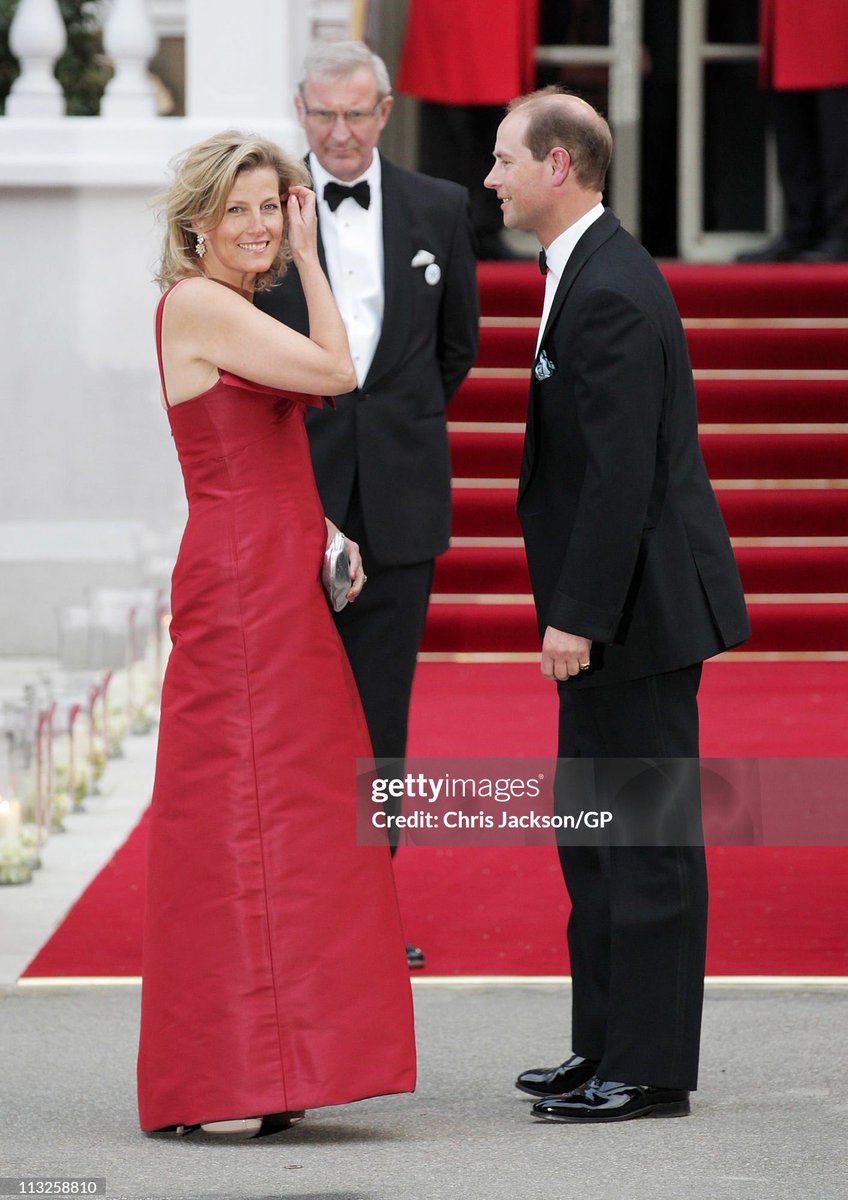 #OTD in 2011 ❤️

The Duke and Duchess of Edinburgh (then The Earl and Countess of Wessex) attended the pre-wedding dinner of Prince William and Catherine, now The Prince and Princess of Wales.

I just love Prince Edward’s look in this photo 😊

📸 Chris Jackson/Getty