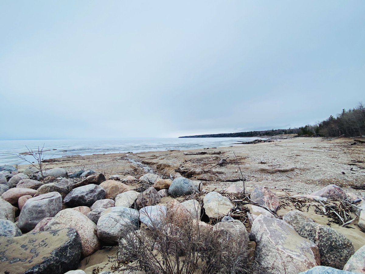 Spring at Balsam Bay #LakeWinnipeg #exploremb #travelmanitoba #exploremanitoba #travelmb #beachesof59 #manitobatourism #explore204 #spring #springtime