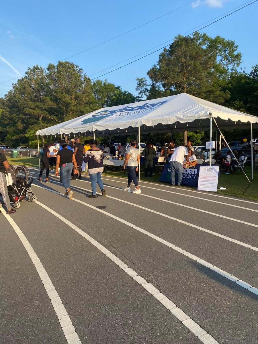 Soro Washington supported Gadsden County’s #RelayForLife April 26, 2024 in Quincy. 

#MagneticΜΜΣofTallahassee #SGRho #GreaterServiceGreaterProgress #FLCapitalSGRhos #MoreMeaningfulService #OperatinginExcellence #WeCoverthePanhandle 💙🐩💛