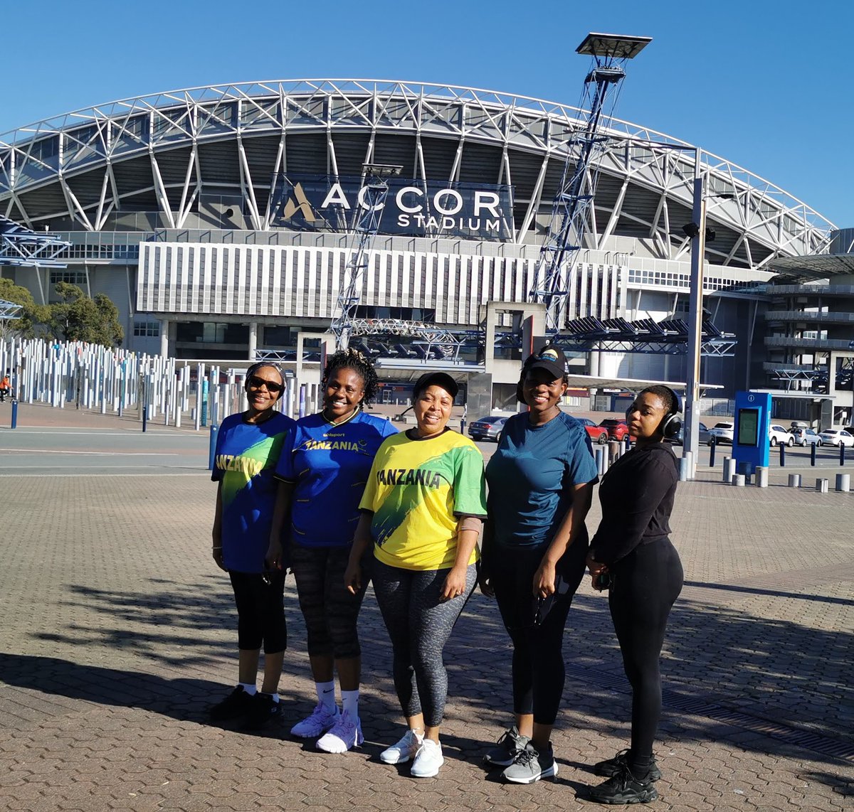 DrBSanga's tweet photo. Leo nilishiriki mbio za #Run4Autism . Tuwaunge mkono Lukiza Autism Foundation
@LukizaAutismFdn
katika juhudi zao za kuboresha huduma za Elimu na Afya kwa watoto wenye usonji. https://t.co/dBgo2DEEvx
