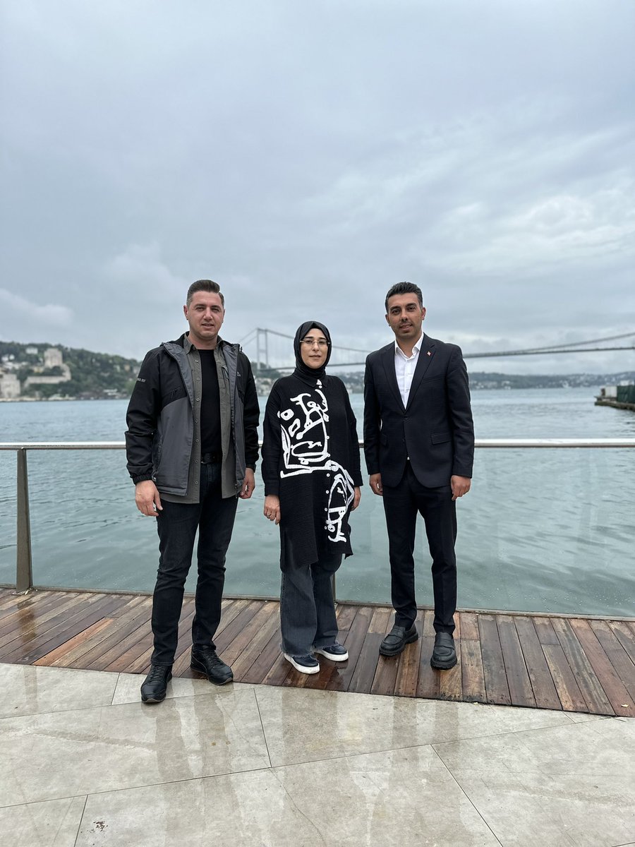 İstanbul programları neticesinde bizleri ziyaret eden Şanlıurfa Milletvekilimiz sn <a href="/CYAZMAC/">CEVAHİR ASUMAN YAZMACI</a> ya teşekkür ediyoruz.