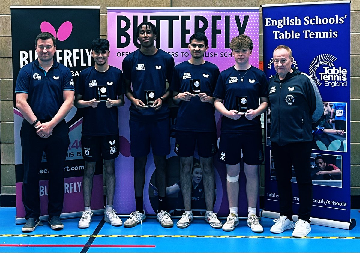 🏓 Table Tennis National finals Result🏓 The WCGS U19 Table tennis team won silver. 2nd in the country is an amazing achievement. Well done boys 👏 👏 👏 👏 👏 #fantasticjourney #fantasticacheivement #WCGSSport