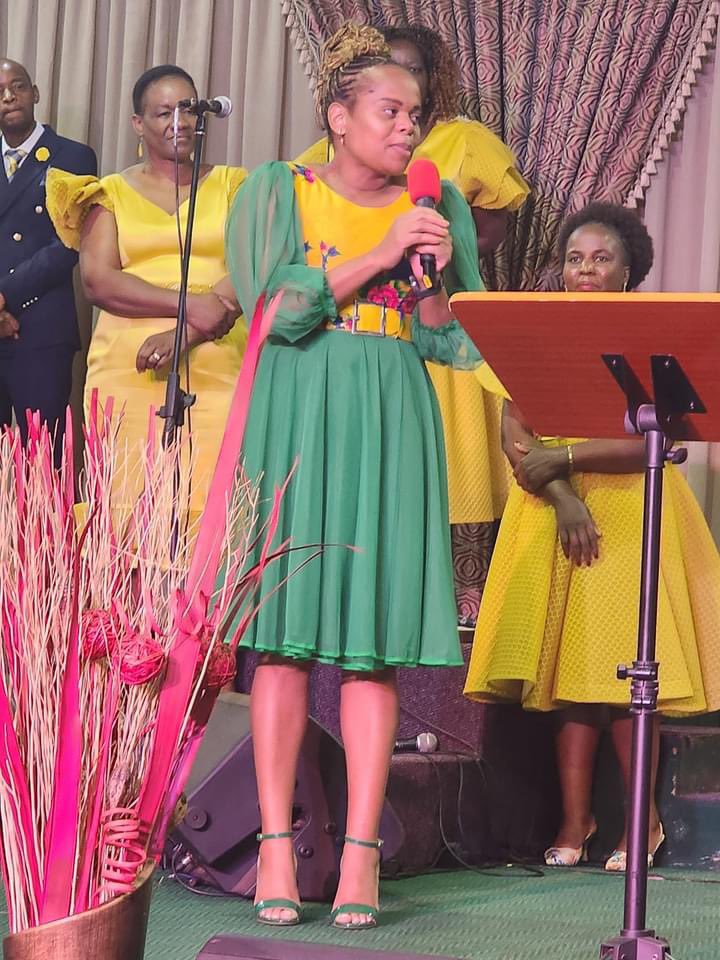 We joined our Provincial Secretary, Musanda Vho Madadzhe, Vhembe regional leadership led by chairman Vho Matibe &fellow worshippers at Calvary Christian Church International, led by Apostle A.M Masakona.ANC renewal program was well received #VoteANC2024 🖤💚💛🖤💚💛🖤💚💛🖤💚
