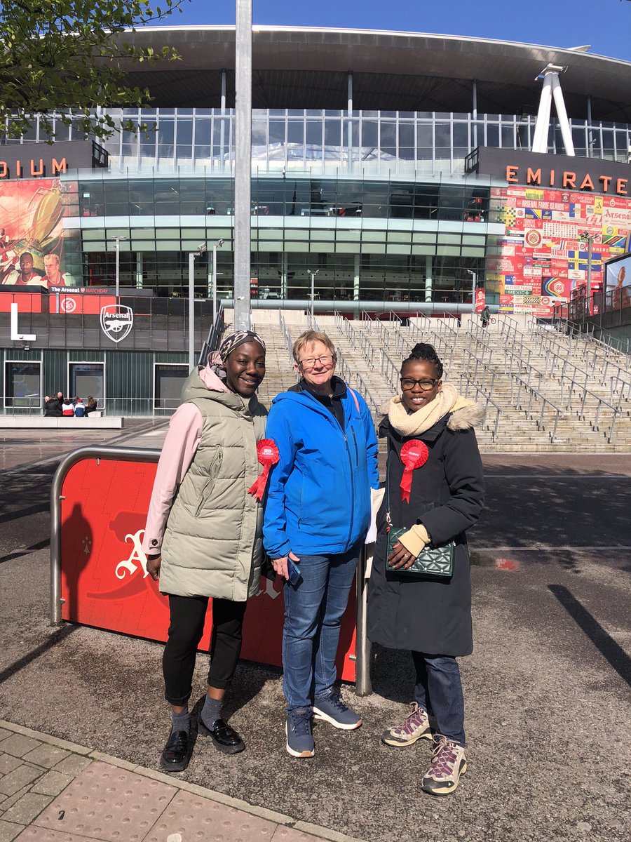 Great to be in my home ward of #Hackney Downs with @HackneyNorthLab Women’s Branch, followed by an afternoon in Arsenal ward in @IslingtonNorth, speaking to local residents about what @SadiqKhan will deliver for our boroughs at City Hall. #threevoteslabour #VoteLabour 🌹 🌹 🌹