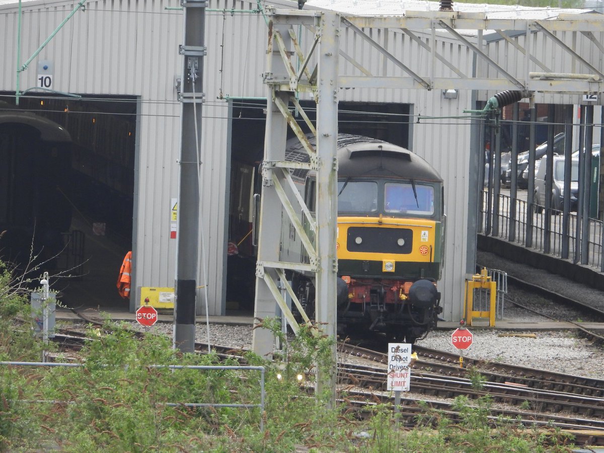 A DUFF IN THE DEPOT BAY!!!

Here's a shot of D1935 (47805) and sitting pretty in Crewe Depot Sidings with Coaches Visible inside the Depot on April 12th 2023. #Class47 #Class90 #Crewe #wcml