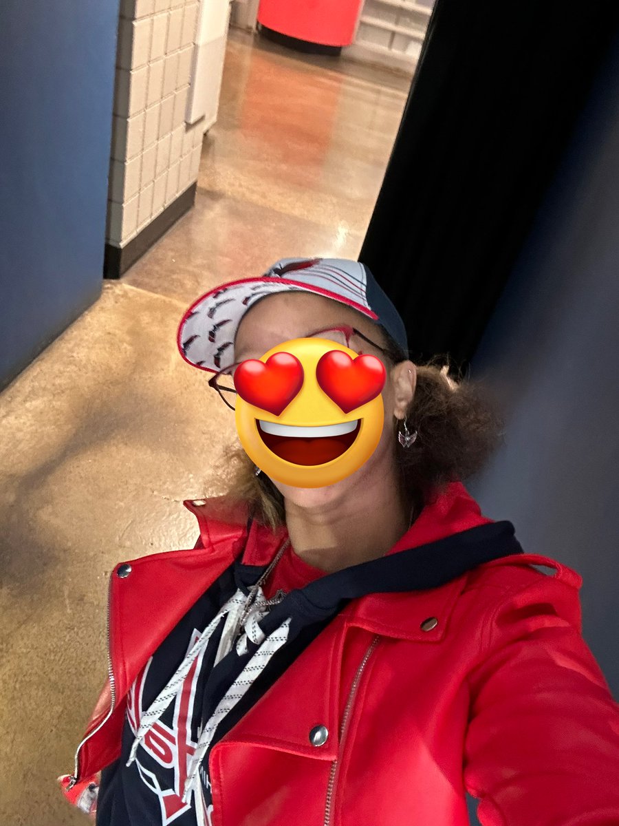 mstelfeezie's tweet image. It’s game day baby let’s go Caps . #NHLPlayoffs #Hockey4life #CapsNation #NHLPlayoffs2024