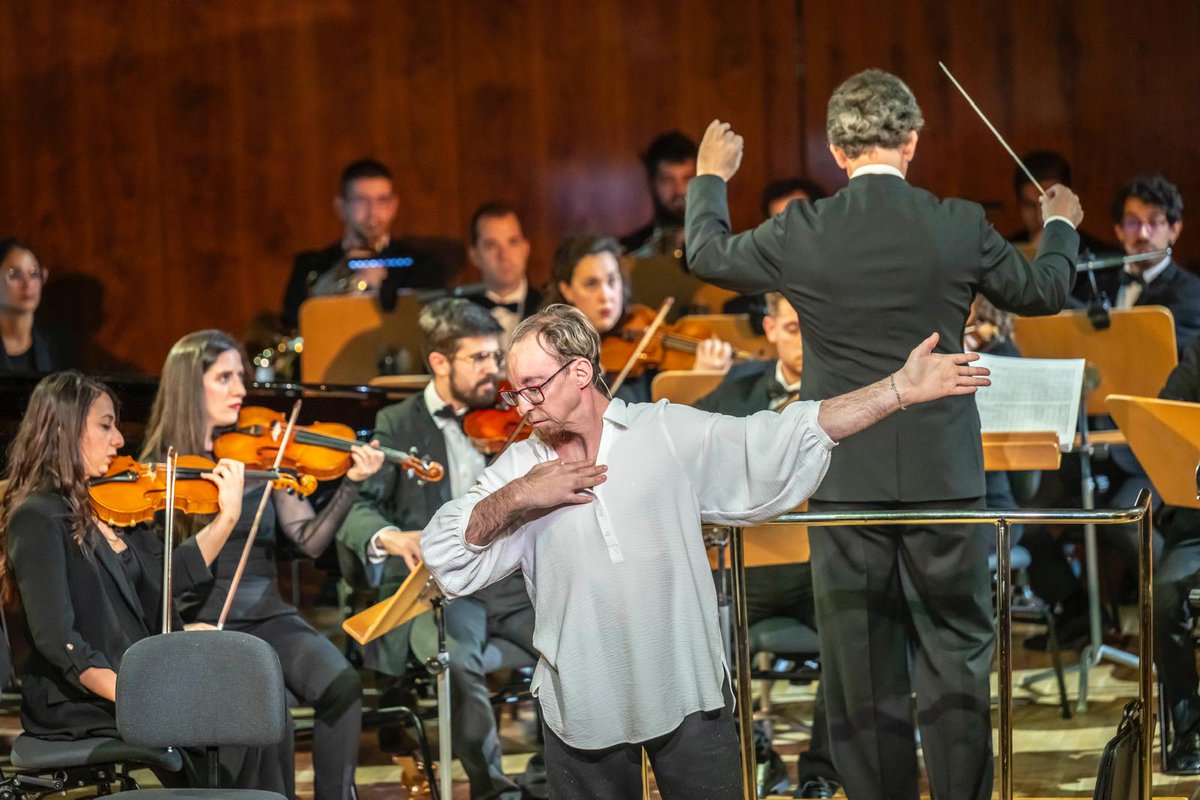 #Loimposiblesehará... y será muy difícil de olvidar Aún con la boca abierta 😮 tras el concierto del 60 aniversario de @Plenainclusion con 38 artistas con #discapacidadintelectual 🎶 Un enorme GRACIAS a Mikel Cañada y a la @OrquestaCIII y su director Juan Carlos Alonso