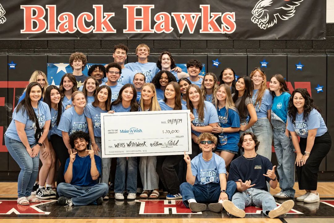 Way to go, Black Hawks! 🔥 The students, staff and community members at @WFHS_husd recently came together to raise an impressive $30,000 for @MakeAWishAZ. These generous contributions will help fulfill life-changing wishes for critically ill children. 💛 #PayItForwardDay