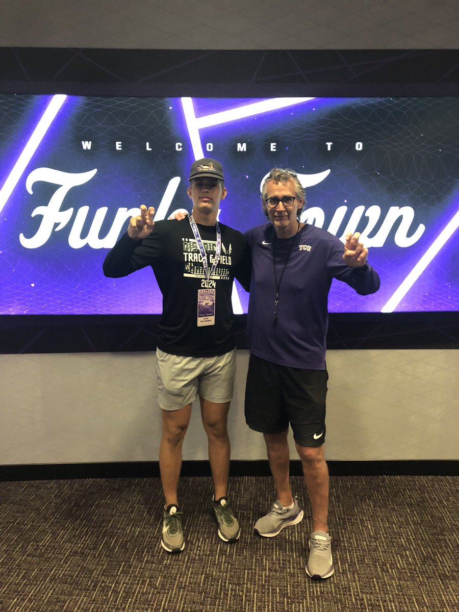 Had a great time in Funky Town! Thank you @MTommerdahl for having me out, can’t wait to come back! @TCUFootball @CoachSonnyDykes @rajesh_murti @Coach_Casey_P @TheChrisRubio @IC_PioneersFB