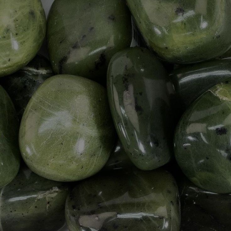 elemmiressoul's tweet photo. lovely green. https://t.co/tfZfh1KE8Q