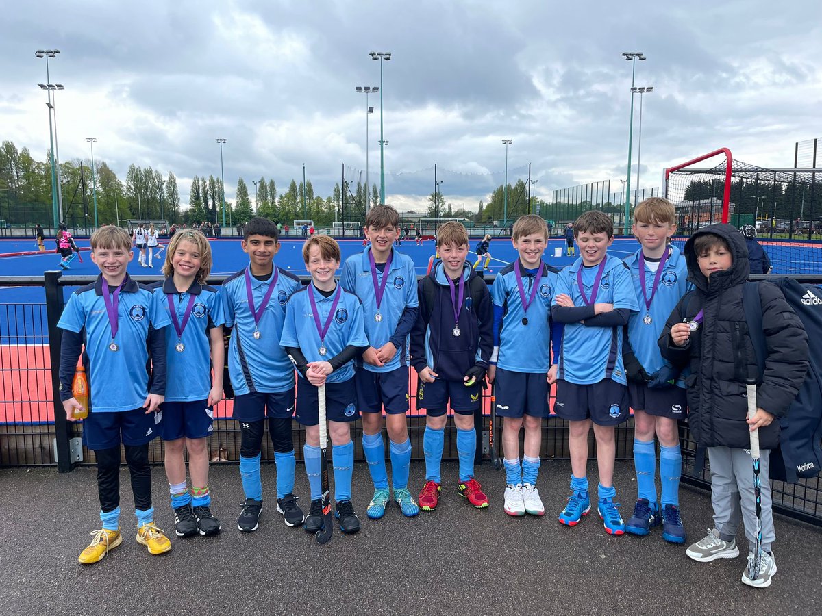 A brilliant day for our U12s at the In2Hockey Finals! ⭐️U12 Girls are Midlands Champions 🥇winning a nail biting final on strokes vs @RugbyHockeyClub ⭐️U12 Boys are Midlands Runners Up 🥈after some fantastic tournament hockey. Congrats to @silshockeynews on the final win.