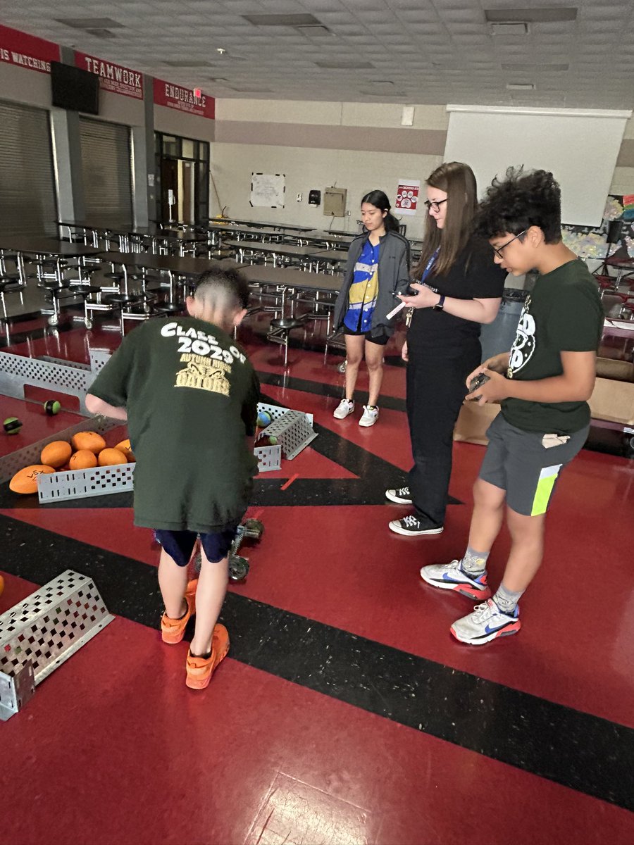 This weekend, some of our STEM students competed for the first time in a robotics competition. We took home 3rd place at the Woodcreek Middle School Spring Invitational. Great work! Next stop…district competition! @HumbleISD @HumbleISD_ARMS @HumbleISD_CTE @HumbleISD_WMS