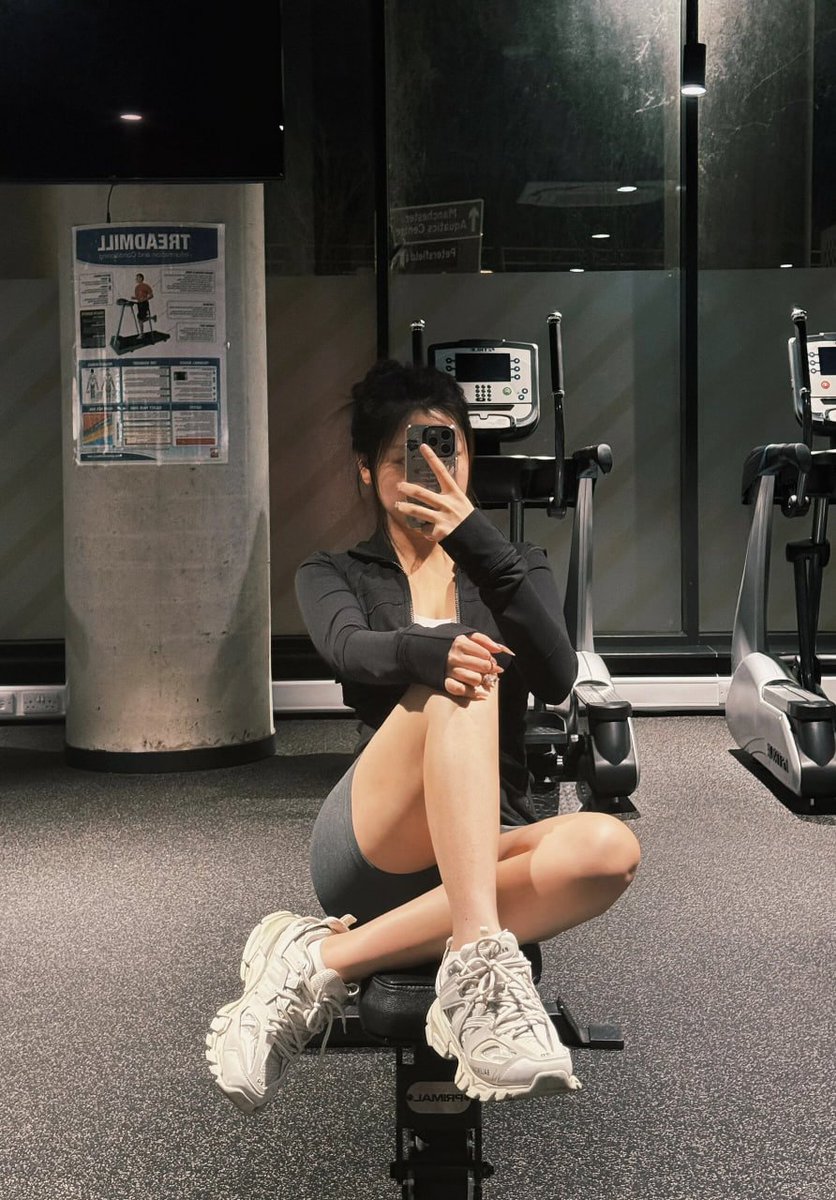 johnxtren's tweet image. Empowered by the gym, fueled by determination 🔥